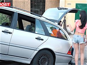 LETSDOEIT - teenager pokes elder boy For Free Car Repair